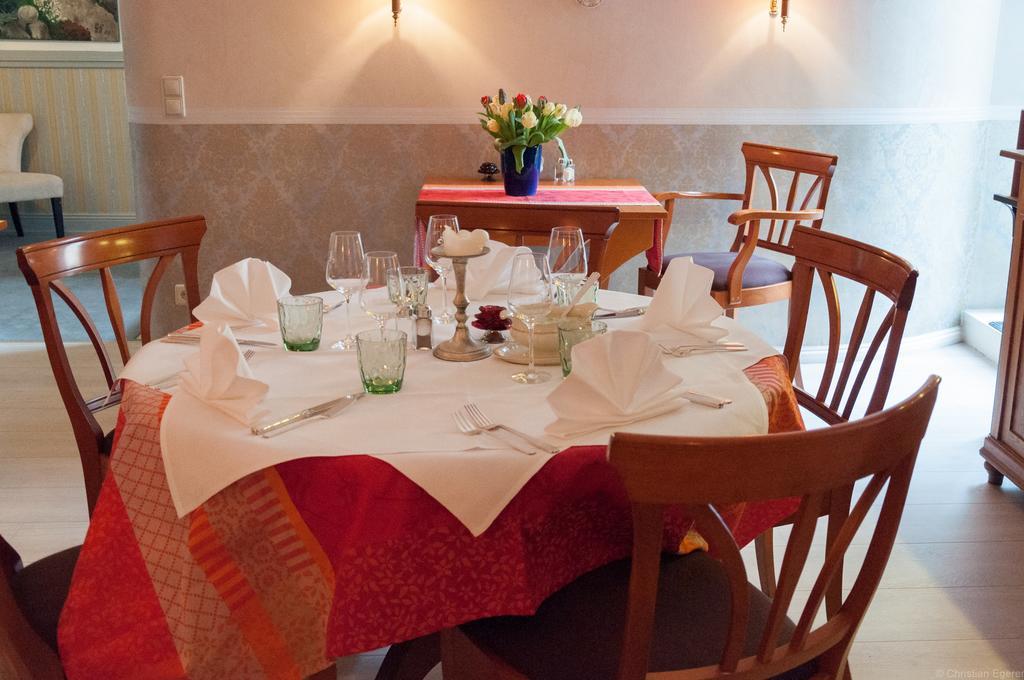 Garni Hotel Drei Lilien ヴィースバーデン エクステリア 写真